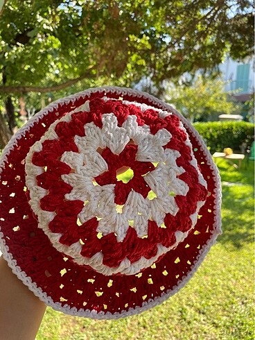 Zara El Örgüsü Bucket Şapka