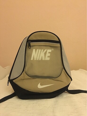 orjinal nike sirt cantasi