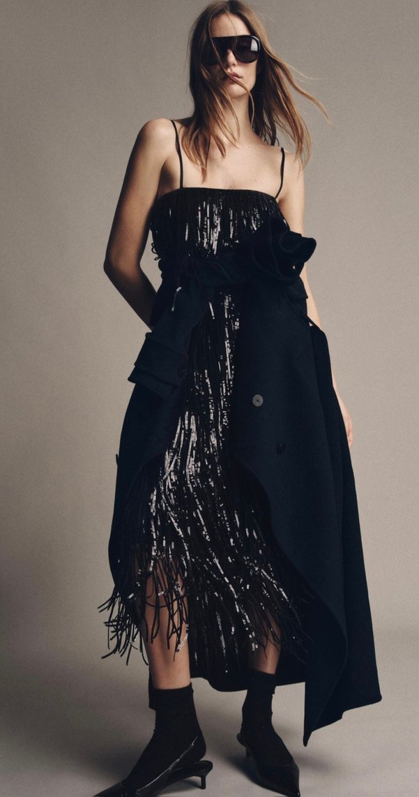 Siyah Drapeli Uzun Elbise - Görsel 4