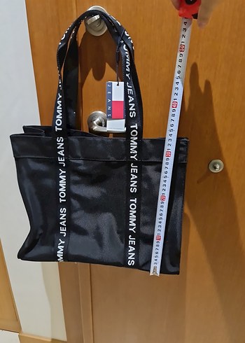  Beden Siyah Bantlı Tommy Jeans Kadın Çanta