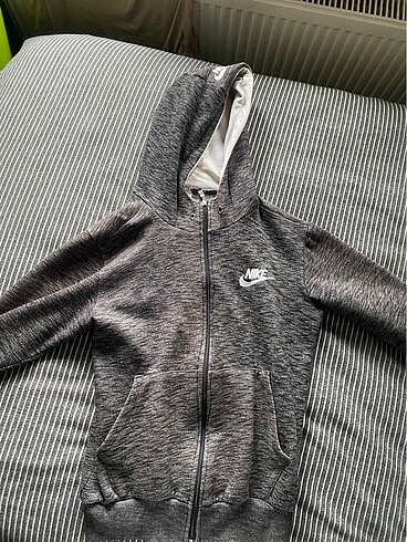 nike hirka