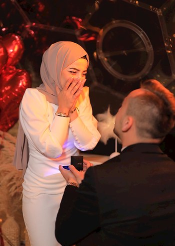 Beyaz Puf Kollu Midi Sade Nişan Elbisesi