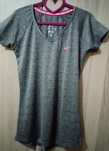 Spor thsirt