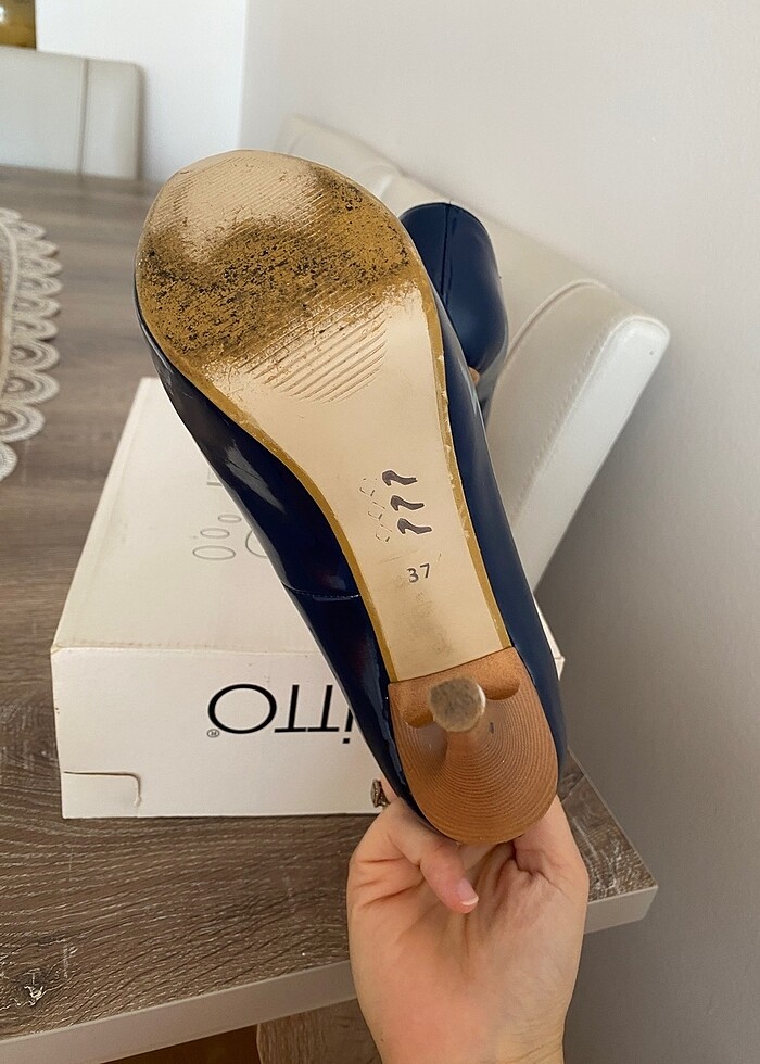 Topuklu ayakkabı - Görsel 4