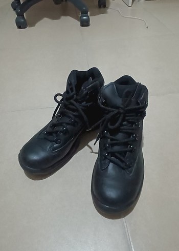 Siyah Bağcıklı Erkek Spor Bot - Görsel 2