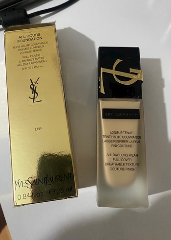 Yves Saint Laurent All Hours Fondöten - Görsel 3