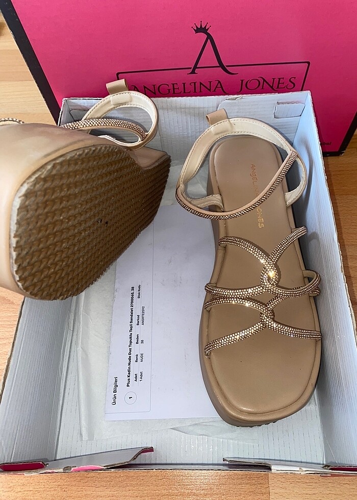 Pırıltılı ayakkabı - Görsel 3