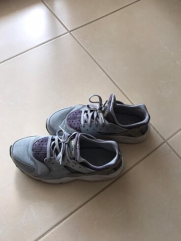 38 Beden nike huarache