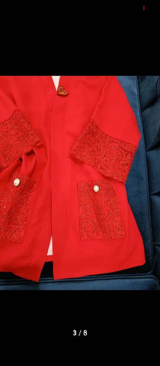 Kırmızı İşlemeli Kadın Uzun Kaban - Görsel 3