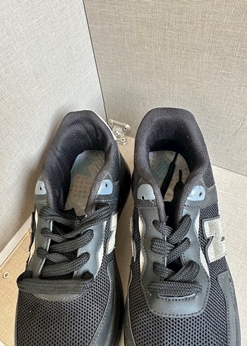 Gri Spor Kadın Sneakers Velcro Detaylı