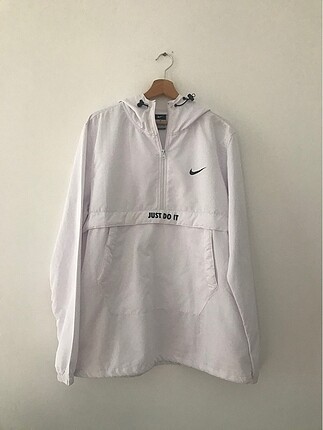 Nike yağmurluk