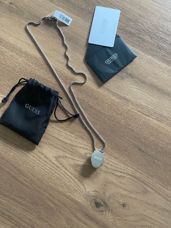 Guess Gri aslan Zincir Kolye - Görsel 3