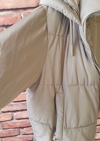 Bej Kadın Fermuarlı Yüksek Yakalı mont - Görsel 3