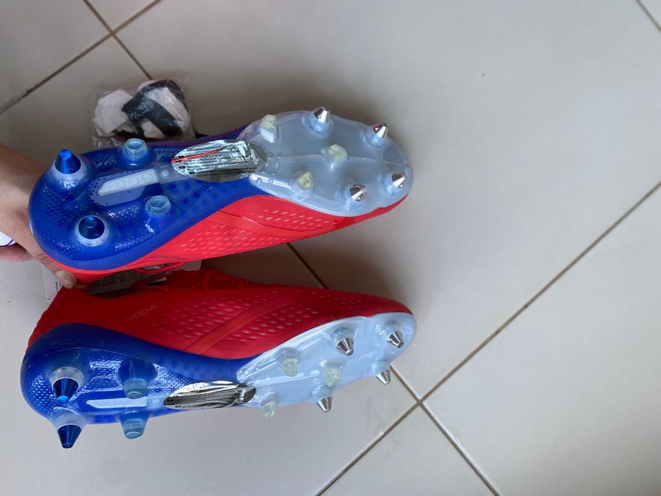 Kırmızı Adidas Erkek Futbol Ayakkabısı tam profesyonel sifir/ - Görsel 4