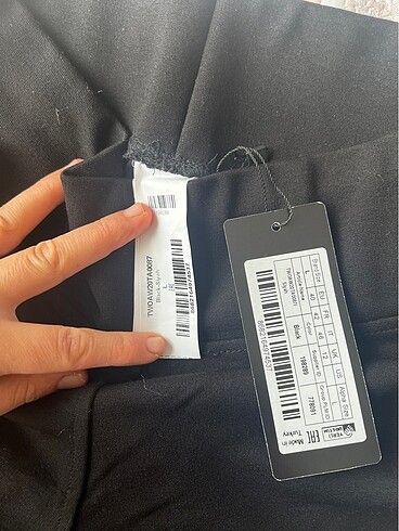 xl Beden Trendyol milla toparlayıcı yüksek bel tayt