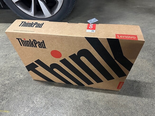SIFIR KAPALI KUTU Lenovo ThinkPad p16s 12. Nesil i7 1260p T550 E