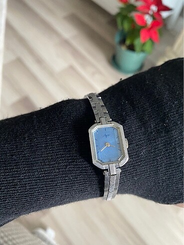 Luch Vintage Saat