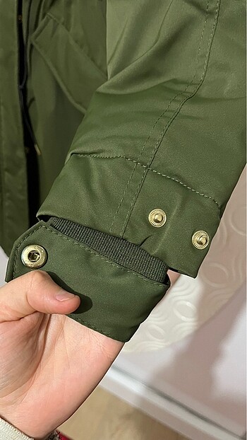 l Beden haki Renk H&M mont