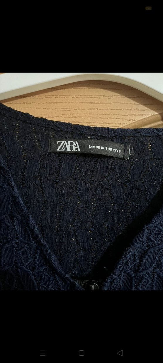 Siyah V Yaka Düğmeli Keten Gömlek - Görsel 3