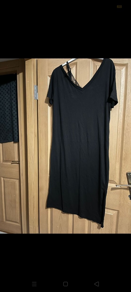 Siyah V Yakalı Uzun Salaş Kadın Elbise - Görsel 2