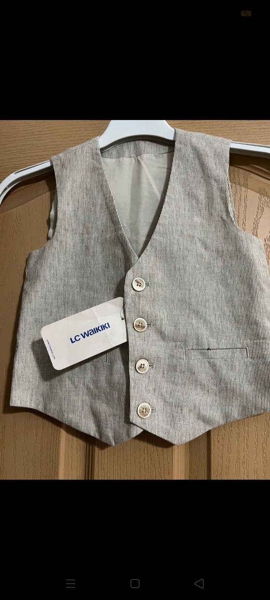 Erkek Çocuk Keten Bej Düğmeli Yelek - Görsel 3