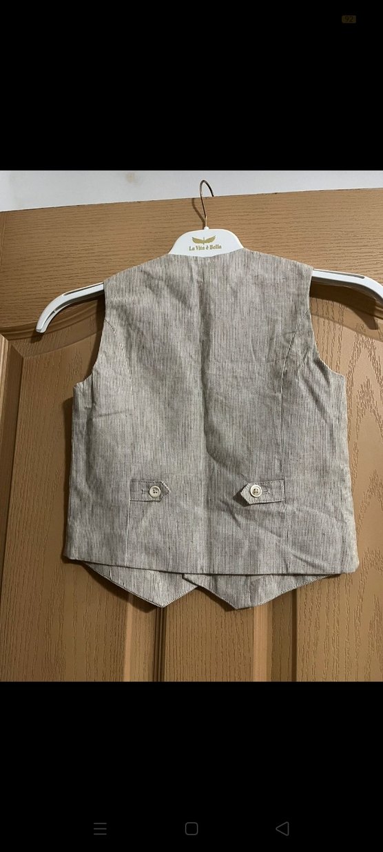 Erkek Çocuk Keten Bej Düğmeli Yelek - Görsel 5