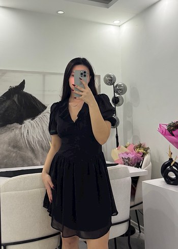 Siyah V Yaka Şifon Elbise - Görsel 4