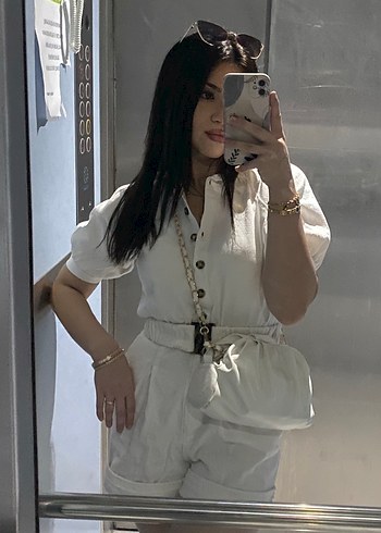 Kırık Beyaz Bej Kemerli Mini Tulum - Görsel 2