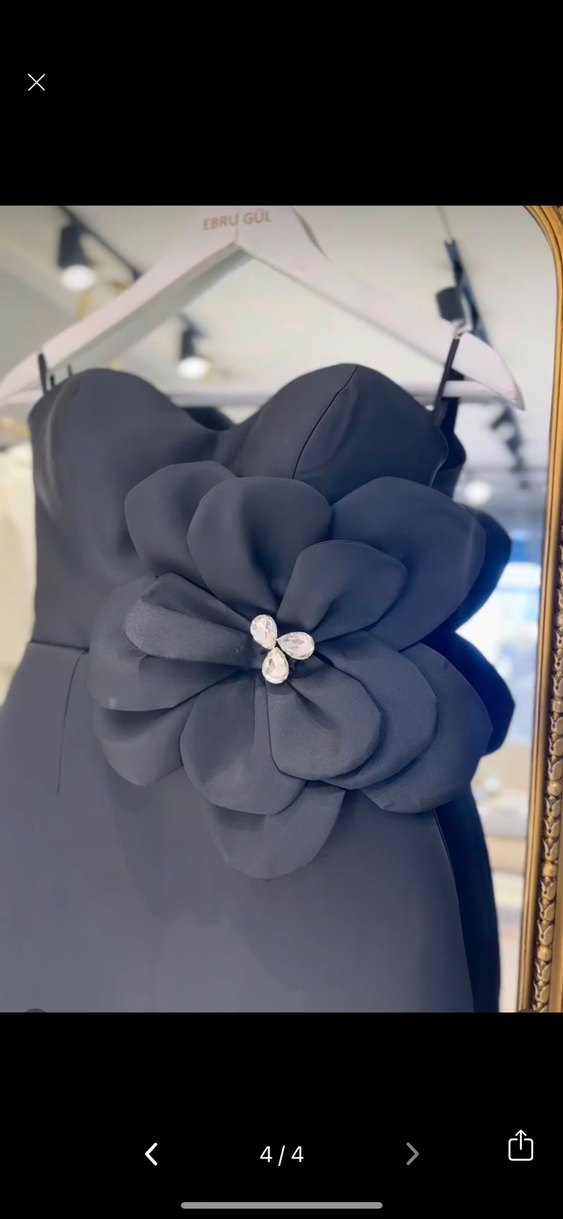 Parlak Siyah Mini Yılan Desenli Abiye Elbise - Görsel 4