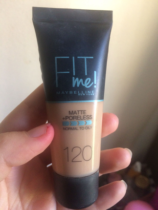 Maybelline fit me föndöten 120 Classic ivory 