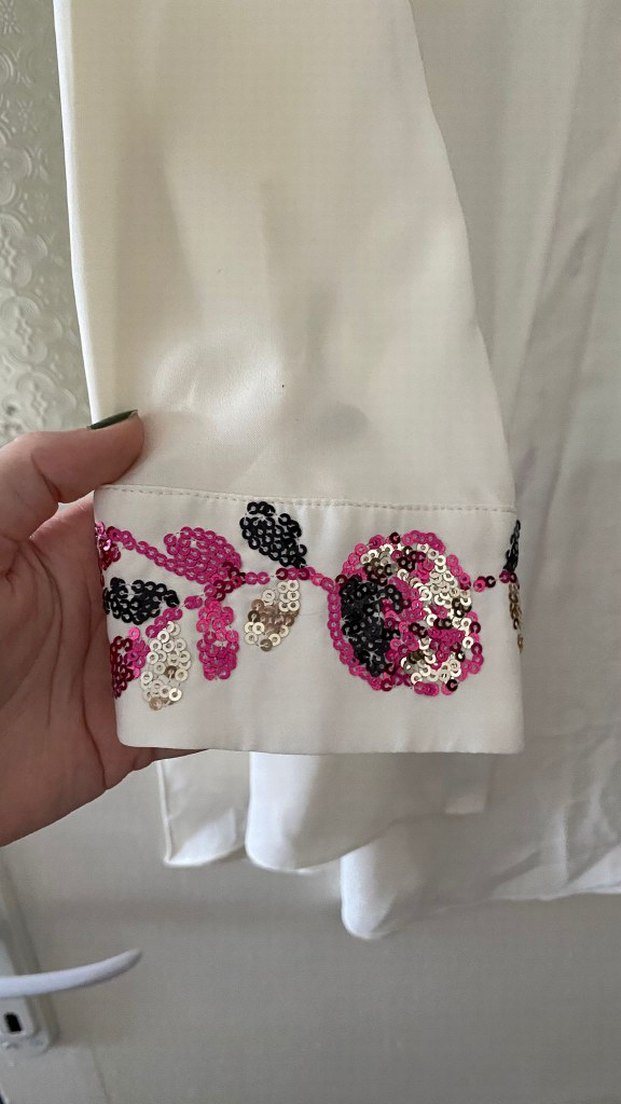 Uzun Kollu Beyaz İşlemeli Kadın Gömlek yelek - Görsel 3