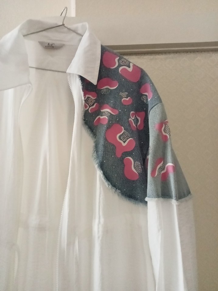 Drapeli Bağcıklı Uzun Beyaz Kadın Kimono - Görsel 2