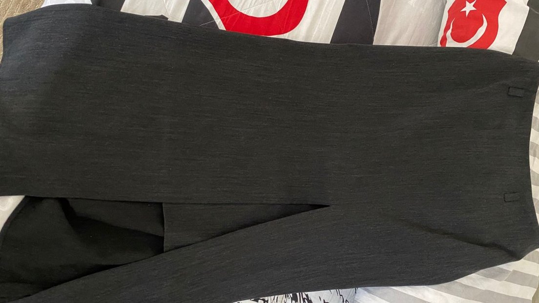 gri uzun önden yırtmaçlı etek - Görsel 2