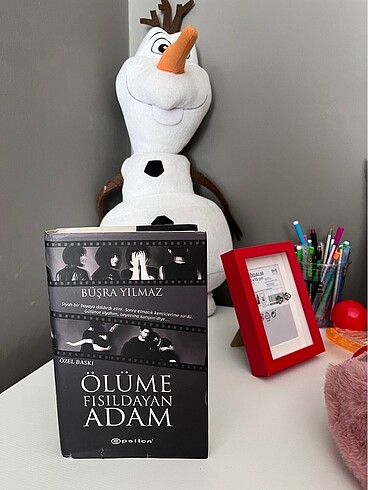 Ölüme fısıldayan adam roman