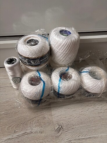 Dantellik ipler