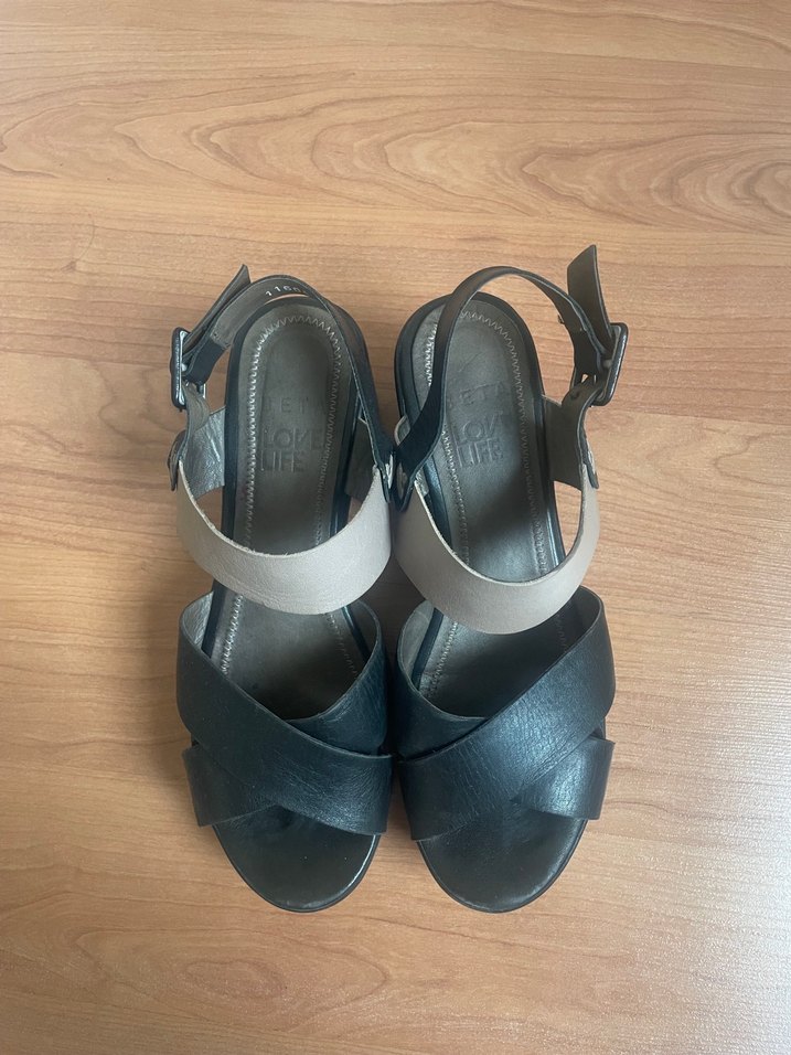 Beta Deri Bej Siyah Topuklu Kadın Sandalet - Görsel 2