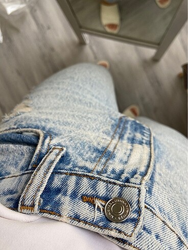 32 Beden Mango straight jean