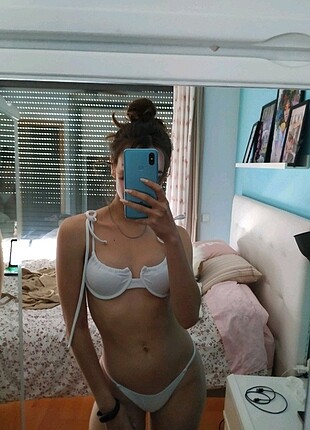 s Beden Bikini Üstü