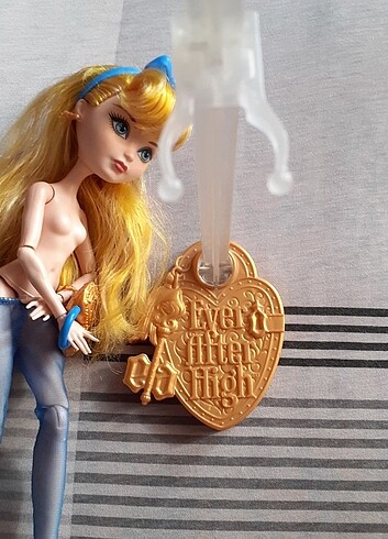 EAH BLONDIE LOCKES 