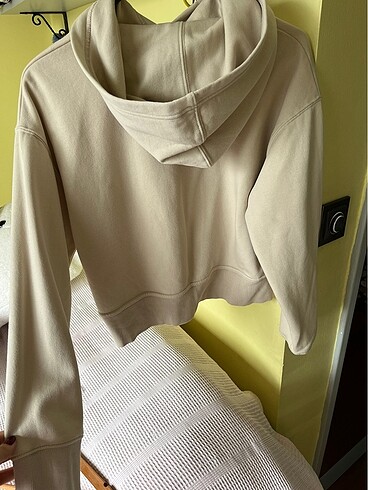s Beden Zara sweatshirt