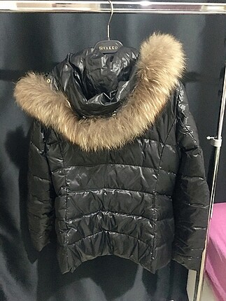 Tüylü mont moncler orjinal