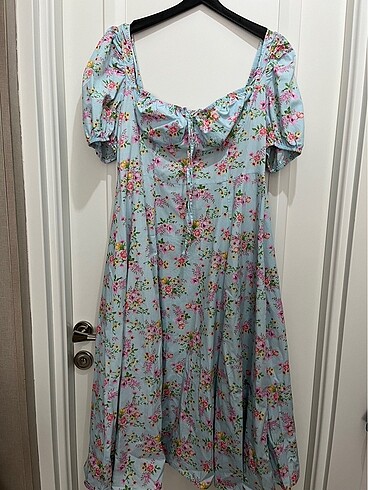 LC Waikiki Yazlık elbise