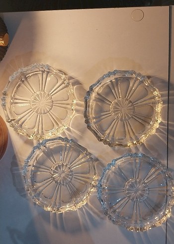 Parlak Vintage Desenli Kristal Cam Tabaklar - Görsel 5