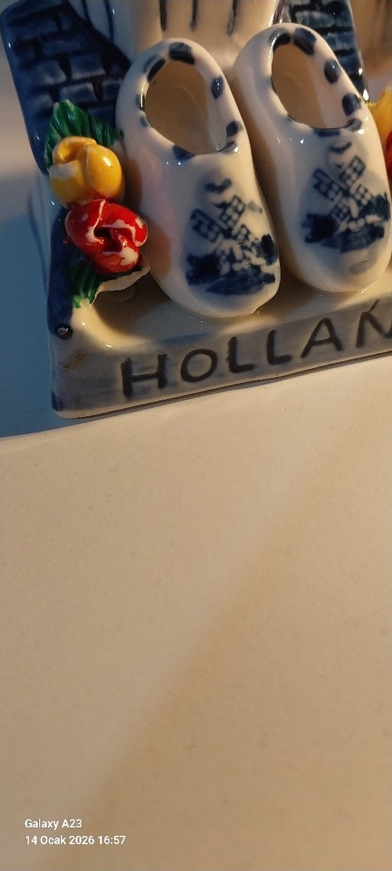 Holland Temalı Beyaz Figürin - Görsel 4