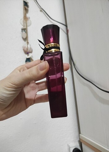  Beden Renk Christina Aguilera Violet Noir parfüm