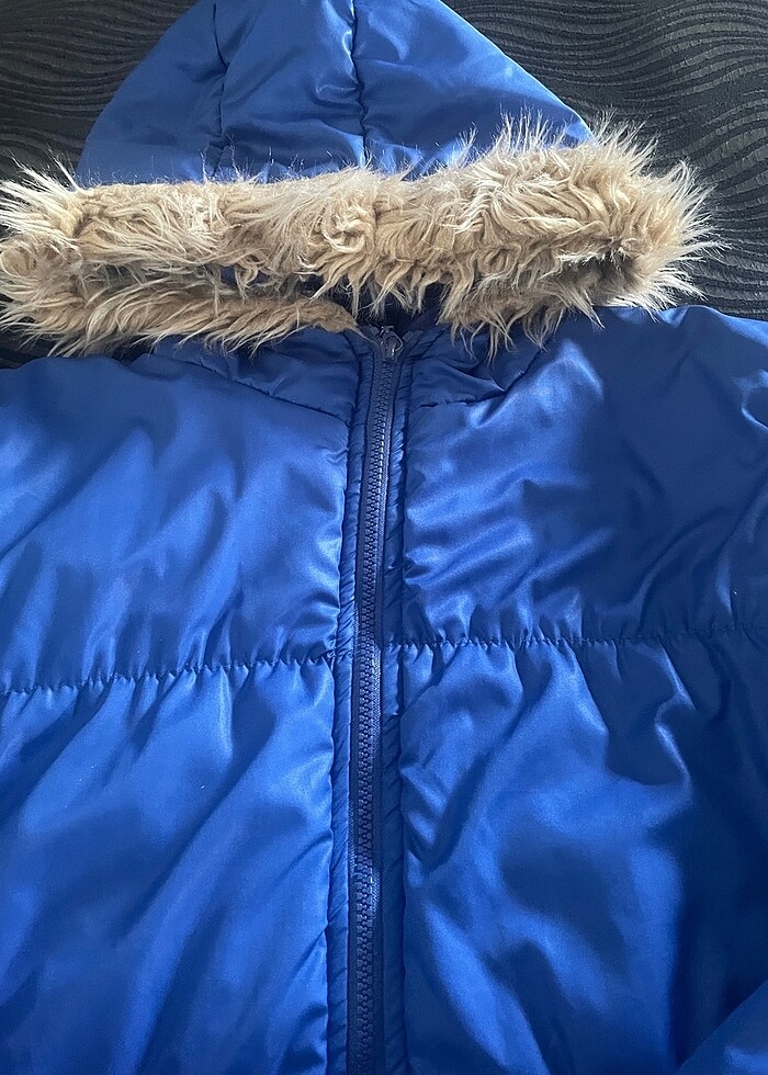 Kapüşonlu Şişme Mont - Görsel 2