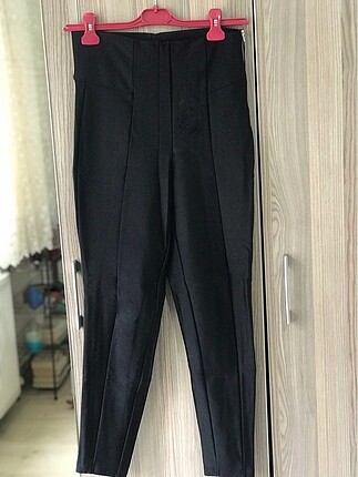 Stradivarius pantalon