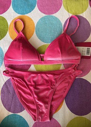 Kadife Bikini Takımı