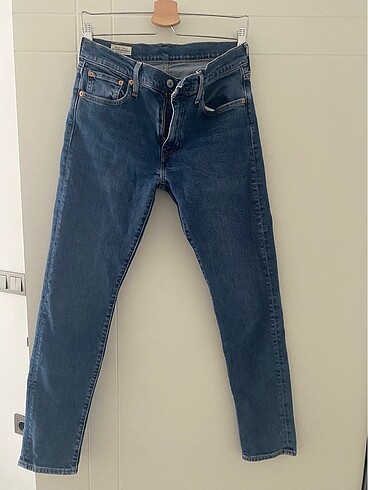 Levis jean