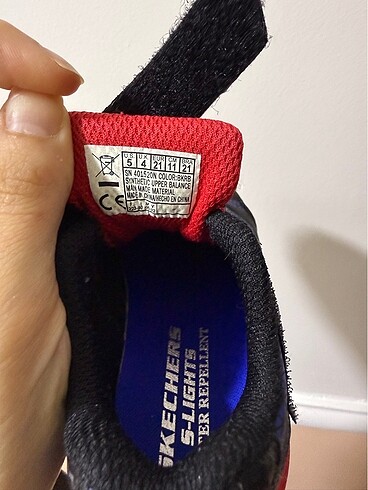 21 Beden kırmızı Renk Işıklı 21 numara skechers